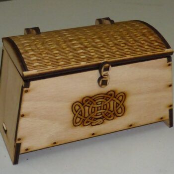 Intra απο ξύλο plywood 3mm-4mm πάχος - Στήθος Viking με κλειδαριά και μεντεσέ Δίασταση 30x30 cm Intraeaxys-voqqmjo2 - Image 1