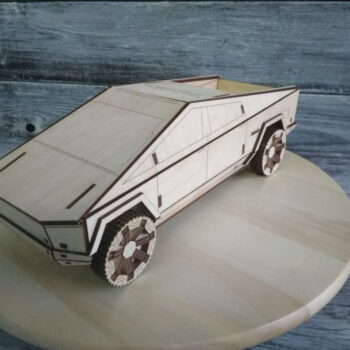 Intra απο ξύλο plywood 3mm-4mm πάχος - Ξύλινο μοντέλο Tesla Cybertruck Δίασταση 30x30 cm Intraeaxys-eoxlqyxo - Image 1