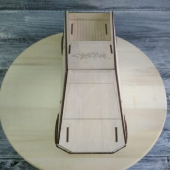 Intra απο ξύλο plywood 3mm-4mm πάχος - Ξύλινο μοντέλο Tesla Cybertruck Δίασταση 30x30 cm Intraeaxys-eoxlqyxo - Image 5