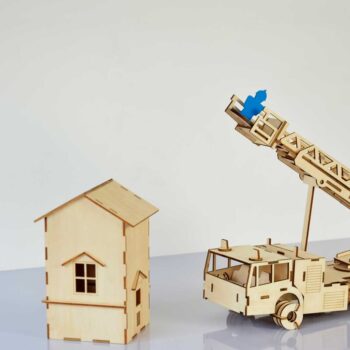 Intra απο ξύλο plywood 3mm-4mm πάχος - Ξύλινο πυροσβεστικό όχημα 3D Δίασταση 30x30 cm Intraeaxys-eo4q9n97 - Image 3