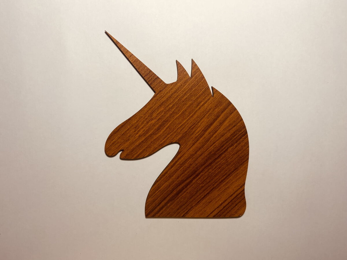 Intra απο ξύλο plywood 3mm-4mm πάχος - Unicorn Wood Cutout Ημιτελές Ξύλο Craft Blank Δίασταση 30x30 cm Intraeaxys-joed4v81