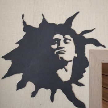 Intra απο ξύλο plywood 3mm-4mm πάχος - Αυτοκόλλητο Viktor Tsoi Δίασταση 30x30 cm Intraeaxys-91jdjn51 - Image 1