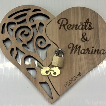 Intra απο ξύλο plywood 3mm-4mm πάχος - Διακόσμηση γάμου Heart Love Lock Δίασταση 30x30 cm Intraeaxys-d1lvl2go - Image 1