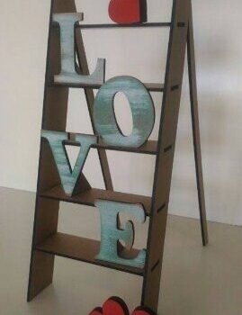 Intra απο ξύλο plywood 3mm-4mm πάχος - Διακόσμηση Γάμου Ladder Of Love Δίασταση 30x30 cm Intraeaxys-lopqkw67 - Image 1