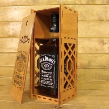 Intra απο ξύλο plywood 3mm-4mm πάχος - Κουτί δώρου για μπουκάλι ποτού Δίασταση 30x30 cm Intraeaxys-6o3yqwp7 - Image 1