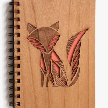 Intra απο ξύλο plywood 3mm-4mm πάχος - Κάλυμμα σημειωματάριου με χαραγμένο αλεπού Δίασταση 30x30 cm Intraeaxys-eoxlvy4o - Image 1