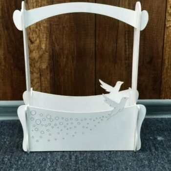 Intra απο ξύλο plywood 3mm-4mm πάχος - Ξύλινο καλάθι με διακοσμητικό δώρο κολίβρι Δίασταση 30x30 cm Intraeaxys-eo20j8m7 - Image 1