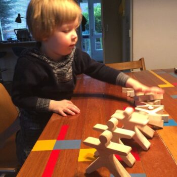 Intra απο ξύλο plywood 3mm-4mm πάχος - CNC Router Wooden Stacking People Toy Δίασταση 30x30 cm Intraeaxys-eo0qdy51 - Image 4