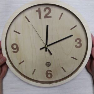 Intra απο ξύλο plywood 3mm-4mm πάχος - Ξύλινο ρολόι τοίχου Δίασταση 30x30 cm Intraeaxys-91jkpkgo