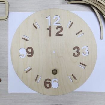 Intra απο ξύλο plywood 3mm-4mm πάχος - Ξύλινο ρολόι τοίχου Δίασταση 30x30 cm Intraeaxys-91jkpkgo - Image 5