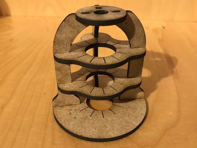 Intra απο ξύλο plywood 3mm-4mm πάχος - Εργαλείο ευθυγράμμισης λέιζερ Δίασταση 30x30 cm Intraeaxys-eo4qvvw7