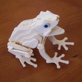 Intra απο ξύλο plywood 3mm-4mm πάχος - Frog 3D Puzzle Δίασταση 30x30 cm Intraeaxys-voq2pdqo - Image 1