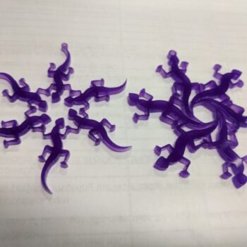 Intra απο ξύλο plywood 3mm-4mm πάχος - Ακρυλικές νιφάδες σαύρας Δίασταση 30x30 cm Intraeaxys-e1g534xo - Image 1