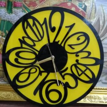 Intra απο ξύλο plywood 3mm-4mm πάχος - Κομψό ακρυλικό ρολόι Δίασταση 20x20 cm Intraeaxys-lopqdxz7 - Image 1