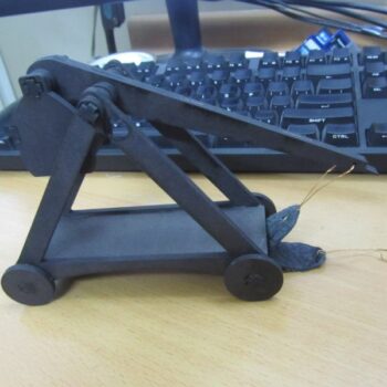 Intra απο ξύλο plywood 3mm-4mm πάχος - Τρισδιάστατο παζλ Trebuchet Δίασταση 30x30 cm Intraeaxys-lop326k1 - Image 1