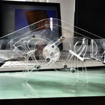 Intra απο ξύλο plywood 3mm-4mm πάχος - Μηχανισμός Βαδίσματος Theo Jansen Δίασταση 30x30 cm Intraeaxys-91jkdm8o - Image 5