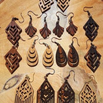 Intra απο ξύλο plywood 3mm-4mm πάχος - Πρότυπα για ξύλινα σκουλαρίκια κοσμήματος Δίασταση 3x3 cm Intraeaxys-91jdxdl1 - Image 1