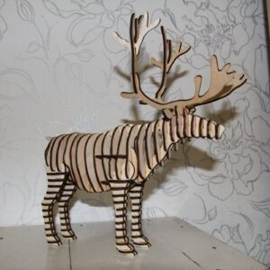 Intra απο ξύλο plywood 3mm-4mm πάχος - Τάρανδος τρισδιάστατο ζώο Δίασταση 30x30 cm Intraeaxys-e1gk4evo