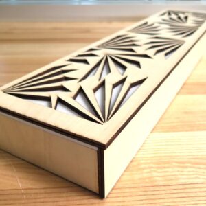 Intra απο ξύλο plywood 3mm-4mm πάχος - Διακόσμηση Επιτραπέζιου Ελαφρύ Κόντρα πλακέ Ακρυλικό Δίασταση 20x20 cm Intraeaxys-51rrjp01