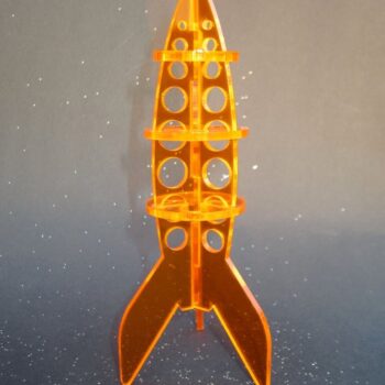 Intra απο ξύλο plywood 3mm-4mm πάχος - Αρχείο PDF Retro Rocket Acrylic Δίασταση 20x20 cm Intraeaxys-yon04m27 - Image 1