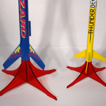 Intra απο ξύλο plywood 3mm-4mm πάχος - 13mm 18mm Model Rocket Display Stand 3mm Ακρυλικό Δίασταση 20x20 cm Intraeaxys-m1d6m5e7 - Image 1
