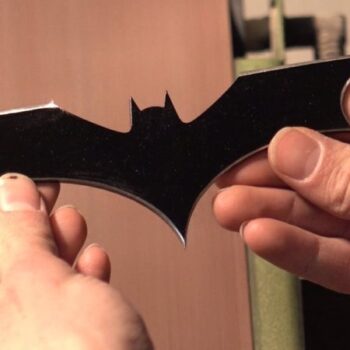 Intra απο ξύλο plywood 3mm-4mm πάχος - Batarangs Δίασταση 30x30 cm Intraeaxys-ro6dy9m7 - Image 3