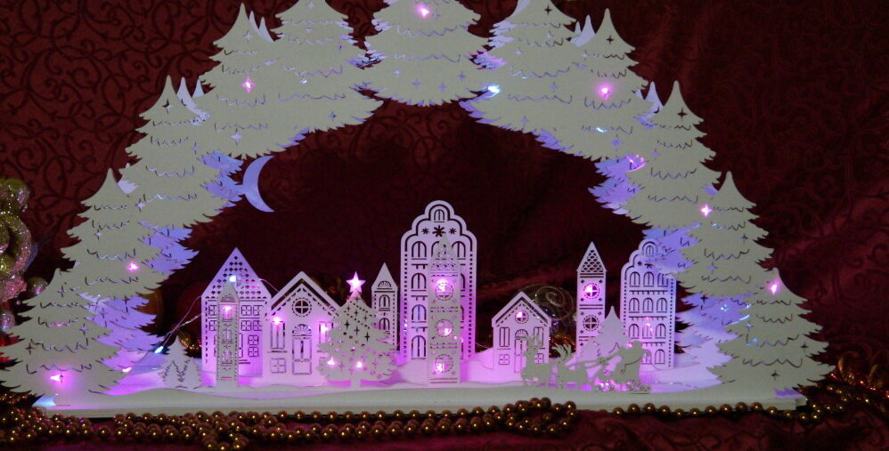 Intra απο ξύλο plywood 3mm-4mm πάχος - Χριστουγεννιάτικο Χριστουγεννιάτικο Πρωτοχρονιάτικο Φωτιστικό Δίασταση 30x30 cm Intraeaxys-eo0q3601