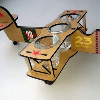 Intra απο ξύλο plywood 3mm-4mm πάχος - Στήριγμα για ποτήρι κρασιού σε σχήμα αεροπλάνου Δίασταση 30x30 cm Intraeaxys-joed0kn1 - Image 1