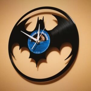 Intra απο ξύλο plywood 3mm-4mm πάχος - Ρολόι Batman Orologio Vinile Δίασταση 30x30 cm Intraeaxys-6o3yx37n
