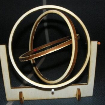 Intra απο ξύλο plywood 3mm-4mm πάχος - Γυροσκόπιο Δίασταση 30x30 cm Intraeaxys-51rr9901 - Image 1