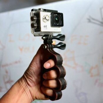 Intra απο ξύλο plywood 3mm-4mm πάχος - Χειροκίνητη λαβή κάμερας με αρθρώσεις Δίασταση 30x30 cm Intraeaxys-eo2yqx61 - Image 1