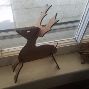 Intra απο ξύλο plywood 3mm-4mm πάχος - τρισδιάστατο πρότυπο ελαφιών Δίασταση 30x30 cm Intraeaxys-lopqd2z7