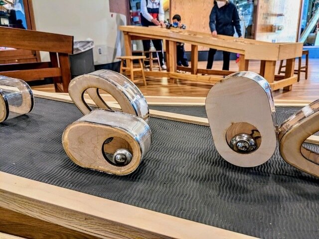 Intra απο ξύλο plywood 3mm-4mm πάχος - Roly Poly Rollers Δίασταση 30x30 cm Intraeaxys-078ymzno