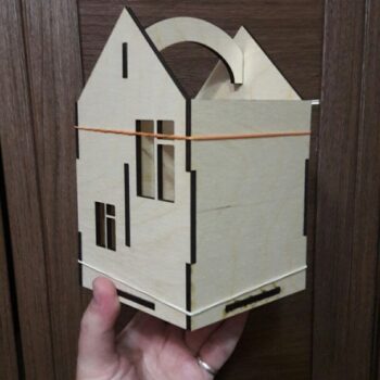 Intra απο ξύλο plywood 3mm-4mm πάχος - Πρότυπο θήκης στυλό Δίασταση 30x30 cm Intraeaxys-pok3p237 - Image 1