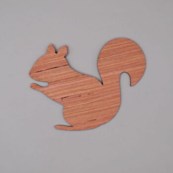 Intra απο ξύλο plywood 3mm-4mm πάχος - Σχήμα κοπής ξύλου σκίουρου Δίασταση 30x30 cm Intraeaxys-joed4z91 - Image 1