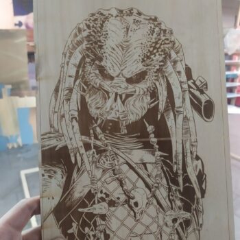 Intra απο ξύλο plywood 3mm-4mm πάχος - Πρότυπο χάραξης με λέιζερ Predator Δίασταση 30x30 cm Intraeaxys-r1z288p1 - Image 1