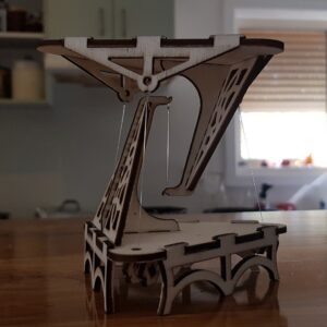 Intra απο ξύλο plywood 3mm-4mm πάχος - Τραπέζι Tensegrity 3mm Δίασταση 30x30 cm Intraeaxys-eo0q4d01