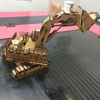 Intra απο ξύλο plywood 3mm-4mm πάχος - Εκσκαφέας εξόρυξης Hitachi EX8000 3D Puzzle Δίασταση 30x30 cm Intraeaxys-qomm8x5o - Image 1