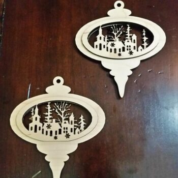 Intra απο ξύλο plywood 3mm-4mm πάχος - Χριστουγεννιάτικο στολίδι της πόλης Δίασταση 10x10 cm Intraeaxys-075yvq0o - Image 1