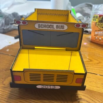 Intra απο ξύλο plywood 3mm-4mm πάχος - Κουτί λουλουδιών σχολικού λεωφορείου Δίασταση 30x30 cm Intraeaxys-91jd5e81 - Image 3