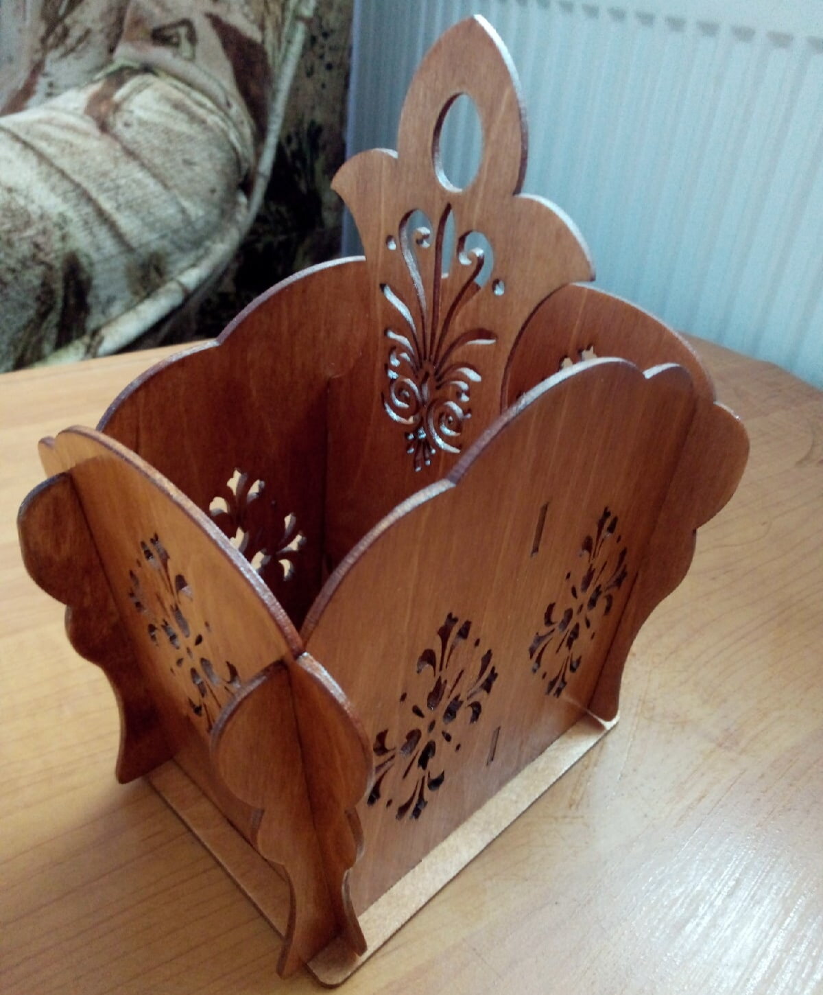 Intra απο ξύλο plywood 3mm-4mm πάχος - Ξύλινα μαχαιροπίρουνα Δίασταση 30x30 cm Intraeaxys-51rrgr31