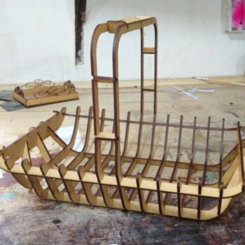 Intra απο ξύλο plywood 3mm-4mm πάχος - Ξύλινο καλάθι 3mm Δίασταση 30x30 cm Intraeaxys-6o3yxyr7 - Image 1