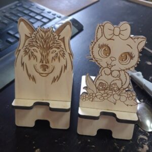 Intra απο ξύλο plywood 3mm-4mm πάχος - Ξύλινη βάση τηλεφώνου Δημιουργική χαριτωμένη θήκη τηλεφώνου Δίασταση 30x30 cm Intraeaxys-67wlx6l1