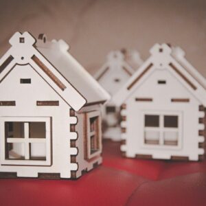 Intra απο ξύλο plywood 3mm-4mm πάχος - Πρότυπο παιχνιδιών σπιτιών Δίασταση 30x30 cm Intraeaxys-eo4qj9y7