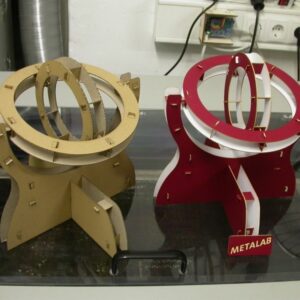 Intra απο ξύλο plywood 3mm-4mm πάχος - Gimbal από χαρτόνι Δίασταση 30x30 cm Intraeaxys-joedje51