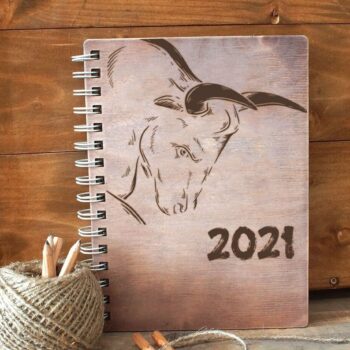 Intra απο ξύλο plywood 3mm-4mm πάχος - Εικόνα ταύρου χαρακτική με λέιζερ Δίασταση 30x30 cm Intraeaxys-voq2e66o - Image 1