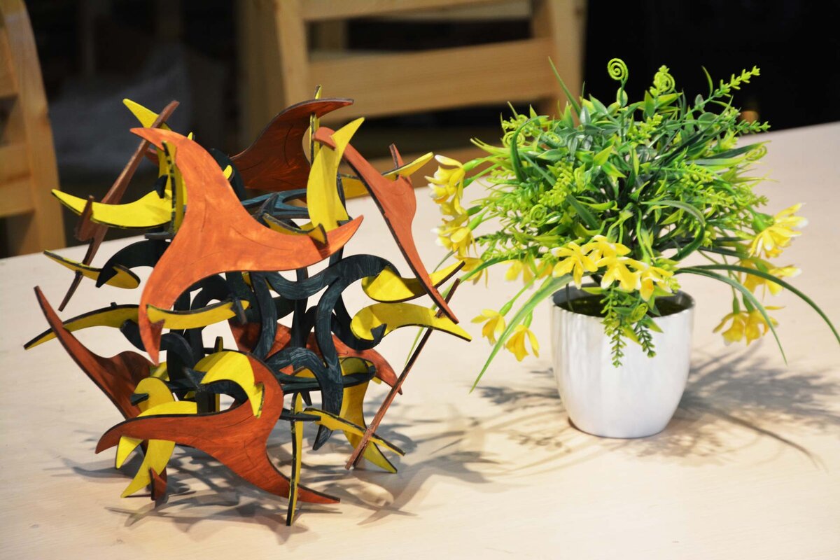 Intra απο ξύλο plywood 3mm-4mm πάχος - Τρισδιάστατο παζλ διακόσμηση τραπεζιού Δίασταση 30x30 cm Intraeaxys-075yq3mo