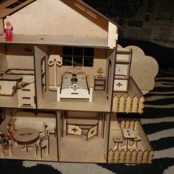 Intra απο ξύλο plywood 3mm-4mm πάχος - Πρότυπο κιτ κουκλόσπιτου 4 χιλιοστών Δίασταση 30x30 cm Intraeaxys-r7vm6x57 - Image 1