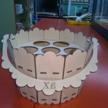 Intra απο ξύλο plywood 3mm-4mm πάχος - Πρότυπο καλαθιού κουβά Πάσχα Δίασταση 30x30 cm Intraeaxys-d1lv50go - Image 1