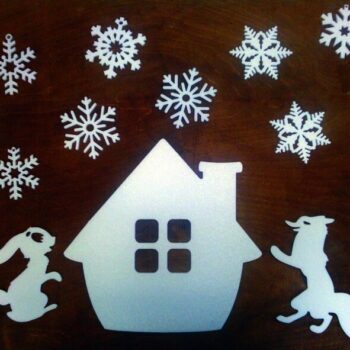 Intra απο ξύλο plywood 3mm-4mm πάχος - Σχέδιο Χριστουγεννιάτικων Στοιχείων Hare Fox Snow Flakes Δίασταση 30x30 cm Intraeaxys-91jd2dl1 - Image 1